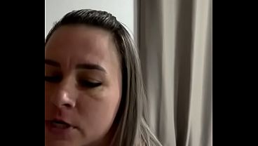 Watch XXX in HD – Corno me flagrou sentando no personal dotado