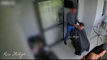 Free HD XXX Porn Clip – Recebi o barbeiro para fazer cabelo do corno do meu marido bem puta, usando